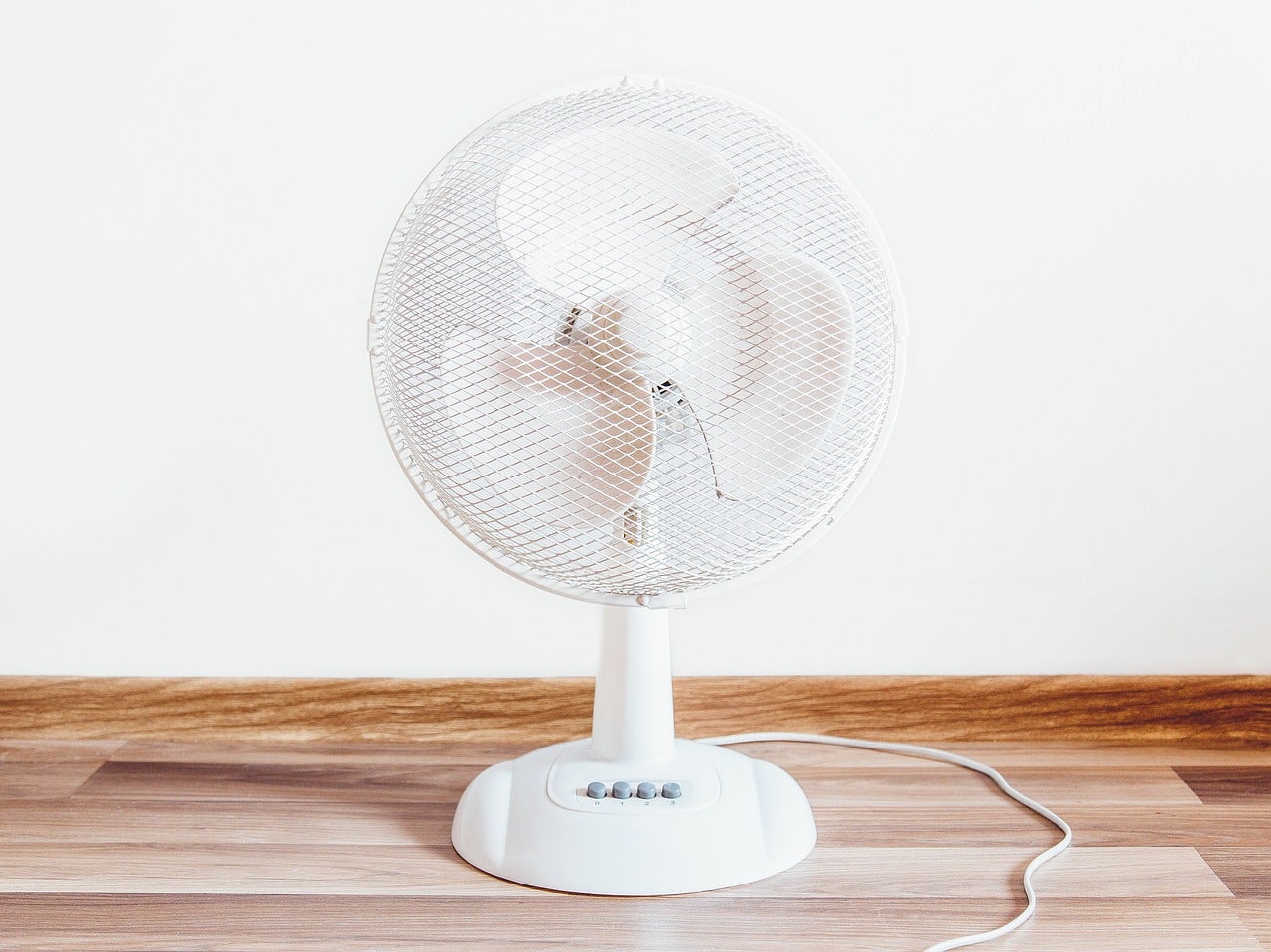 Por qué no debes dormir toda la noche con el ventilador encendido Por qué no debes dormir toda la noche con el ventilador encendido