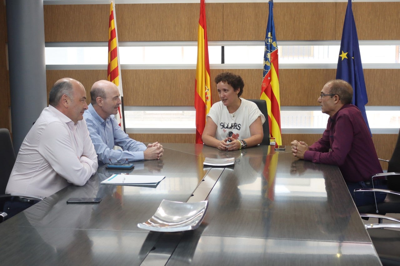 Onda y Facsa renuevan el contrato que garantiza agua durante los próximos 25 años Onda y Facsa renuevan el contrato que garantiza agua durante los próximos 25 años