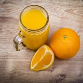 La imagen sobre un zumo de naranja de un bar que ha generado rechazo en redes sociales