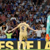 El Barça despega en Liga y Lewandowski se regala un doblete El Barça despega en Liga y Lewandowski se regala un doblete