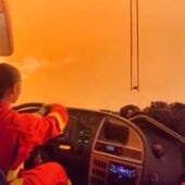 El espeluznante vídeo de la UME cruzando un incendio en Castellón