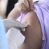 Sanidad anuncia la llegada de 5.000 dosis de vacunas contra la viruela del mono