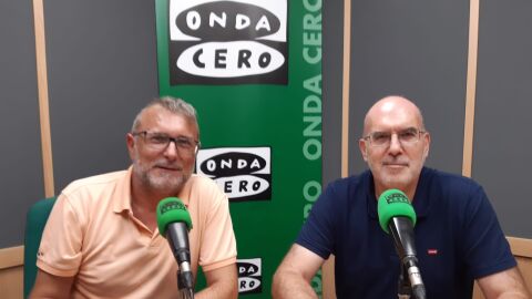 Manuel Villar durante una visita a Onda Cero Alicante