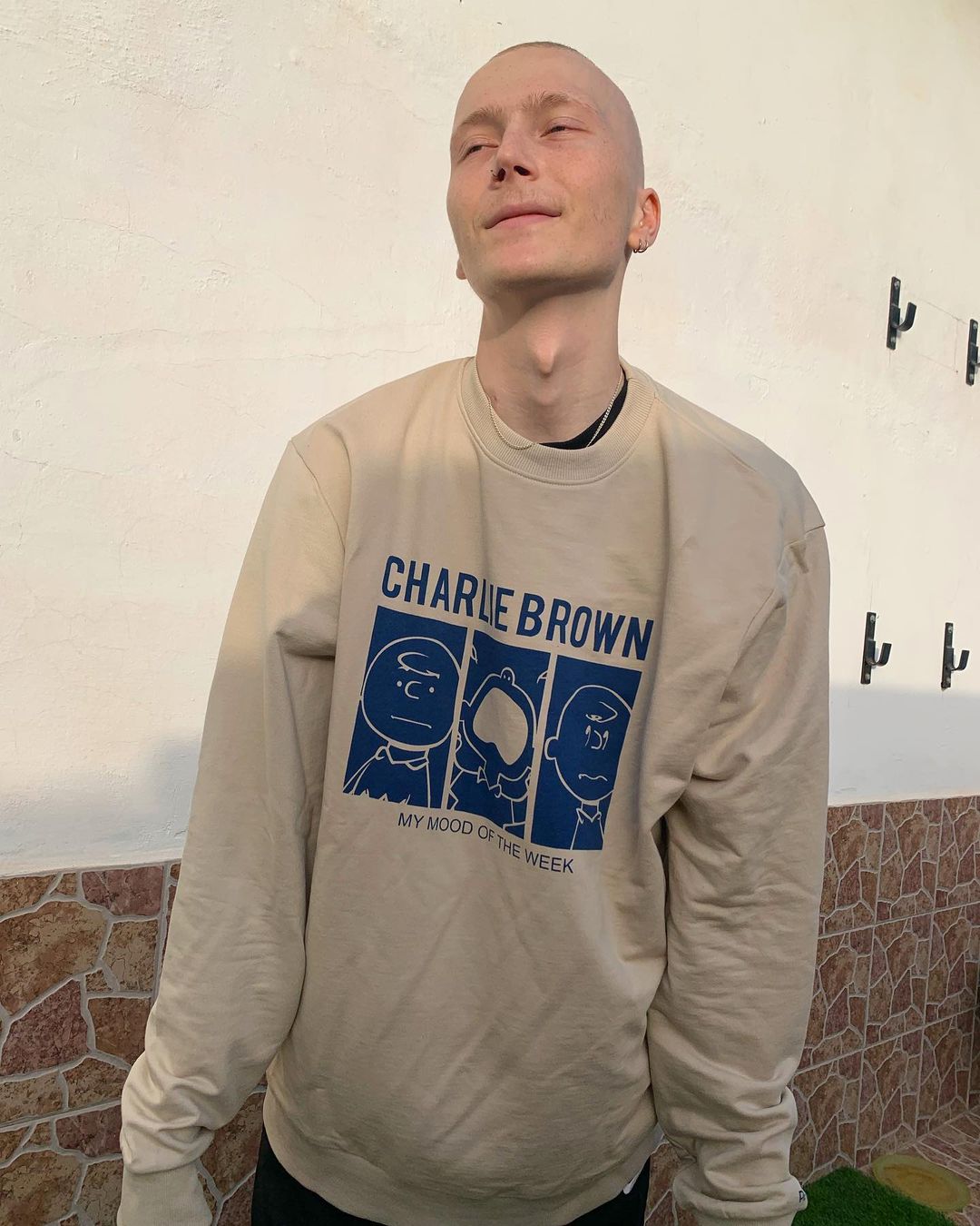 Muere Charlie, el joven que mostró su lucha contra el cáncer a través de TikTok Muere Charlie, el joven que mostró su lucha contra el cáncer a través de TikTok