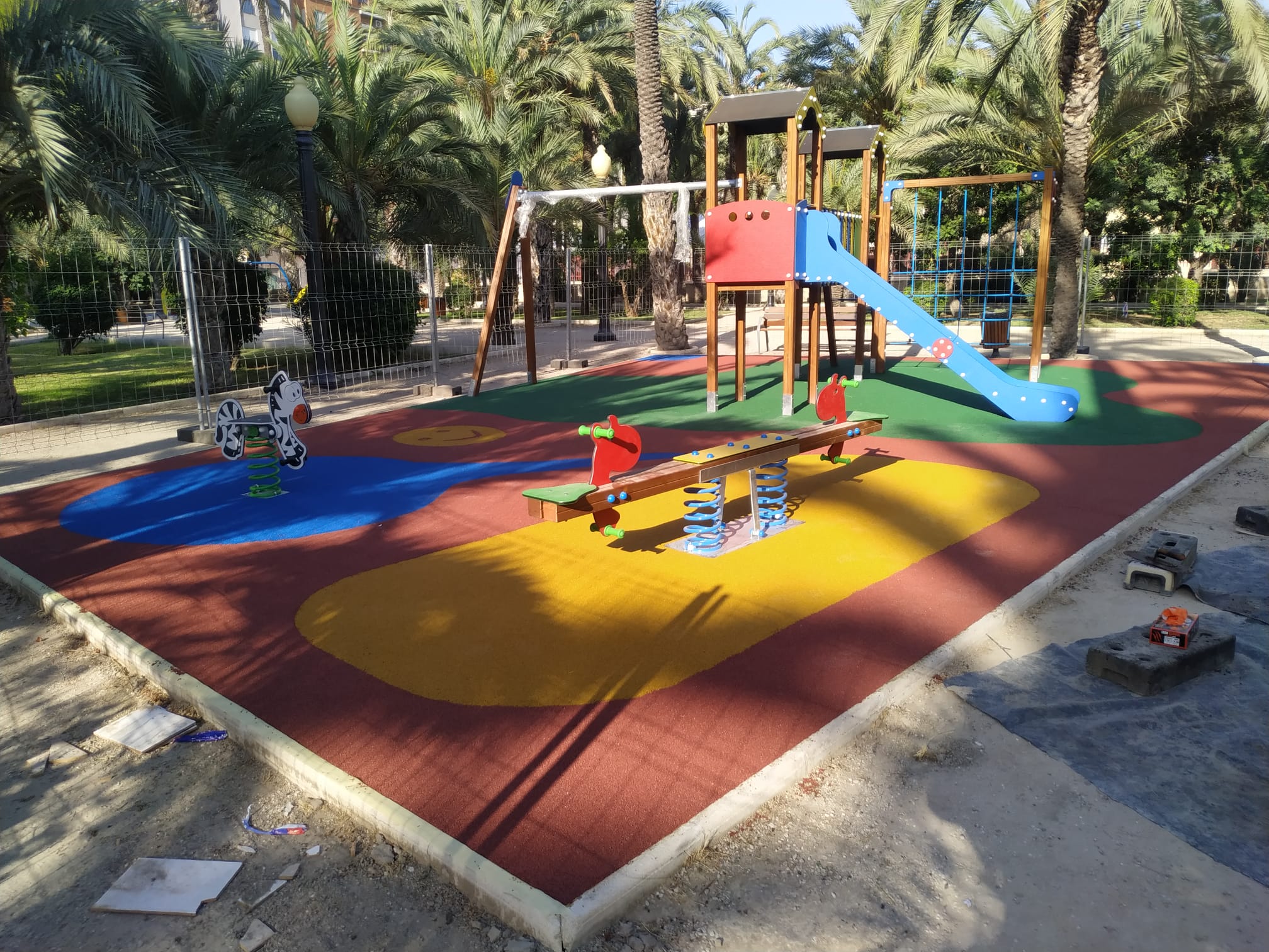 Elche incluye elementos inclusivos para niños con discapacidad en sus zonas de juego Elche incluye elementos inclusivos para niños con discapacidad en sus zonas de juego