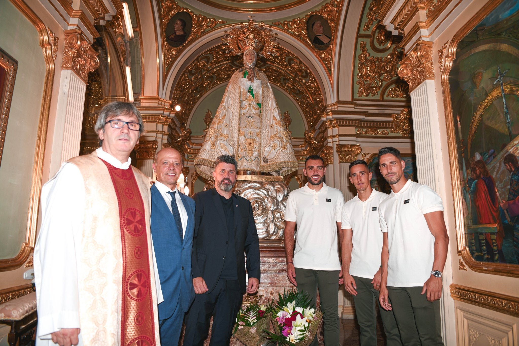 Joaquín Buitrago: "Estamos tranquilos con Mojica y confiamos en que siga en el Elche" Joaquín Buitrago: "Estamos tranquilos con Mojica y confiamos en que siga en el Elche"
