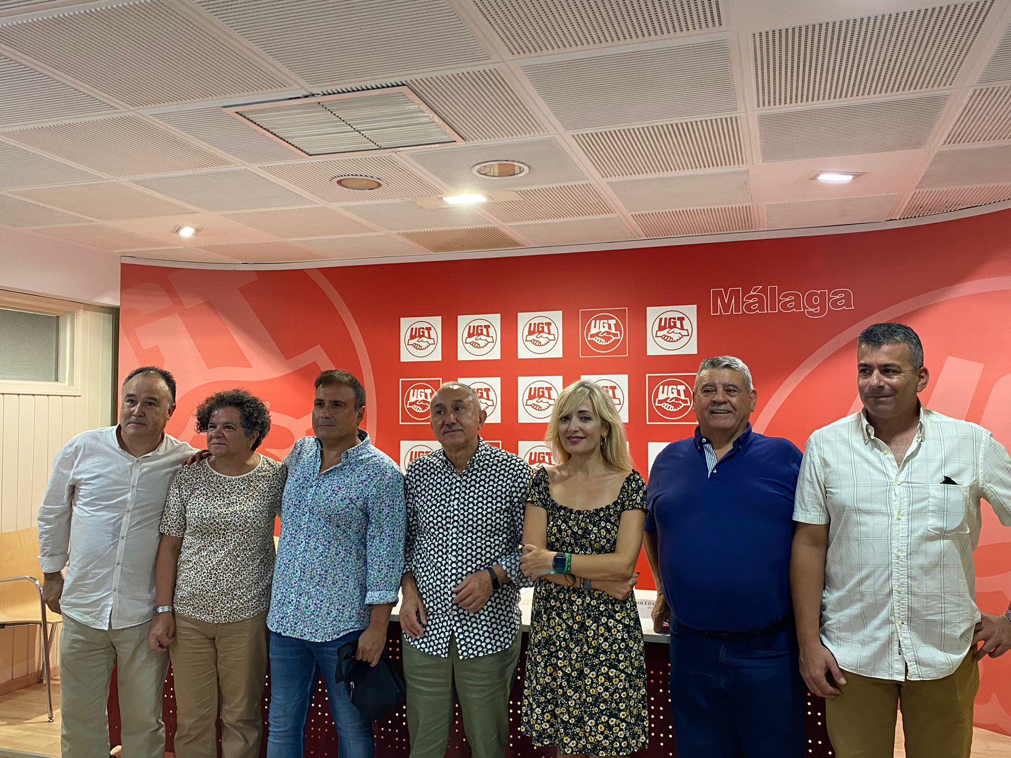El secretario general de la UGT se reune en Málaga ante la necesidad de la mejora de las condiciones laborales de los trabajadores del sector turístico El secretario general de la UGT se reune en Málaga ante la necesidad de la mejora de las condiciones laborales de los trabajadores del sector turístico
