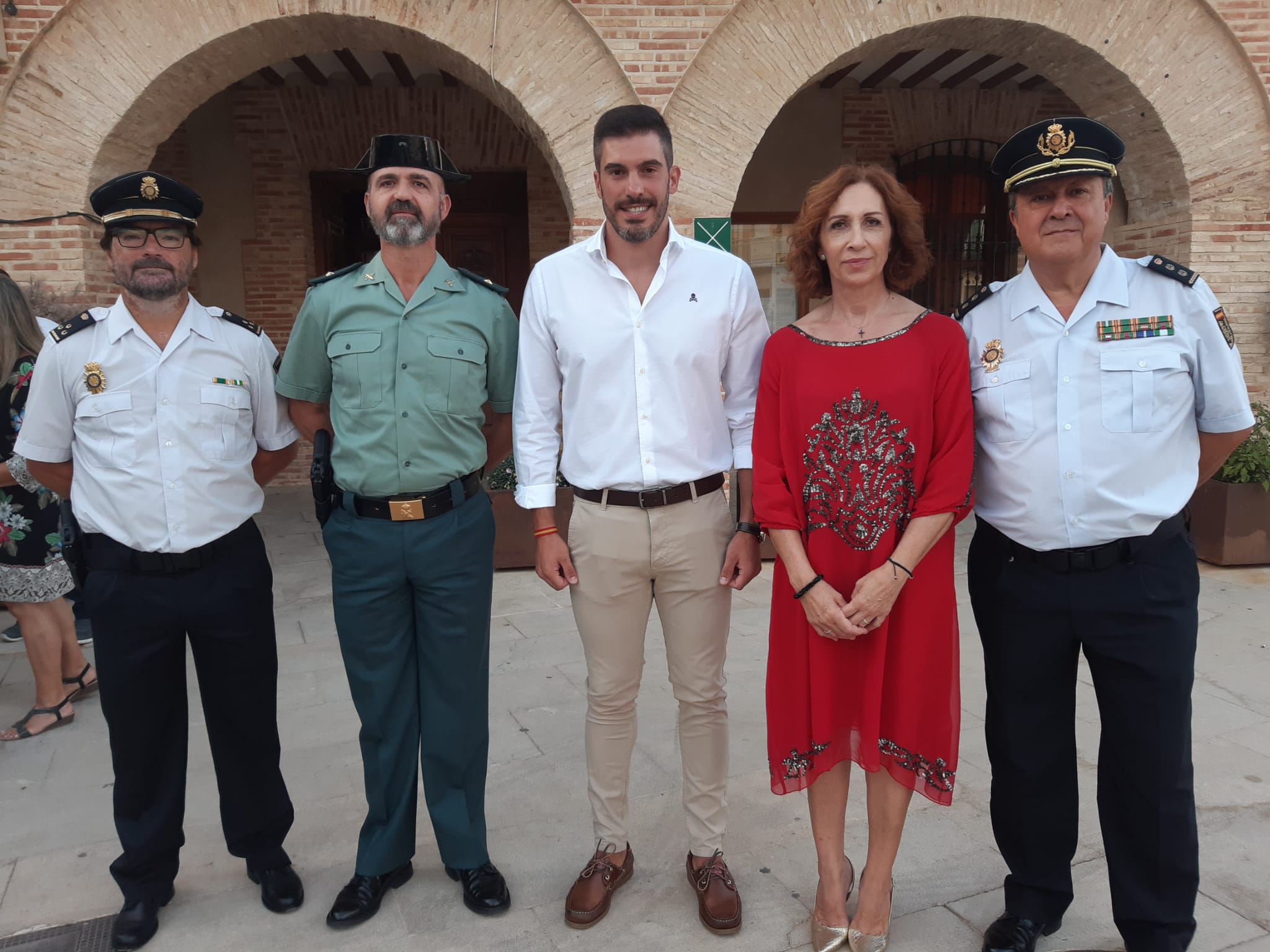 Acto de reconocimiento en Carrión de Calatrava a un policía nacional que salvó a una persona en el Metro de Madrid Acto de reconocimiento en Carrión de Calatrava a un policía nacional que salvó a una persona en el Metro de Madrid