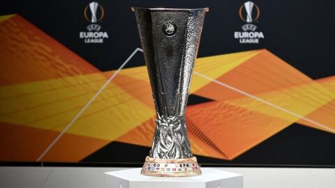 Trofeo de la Europa League.