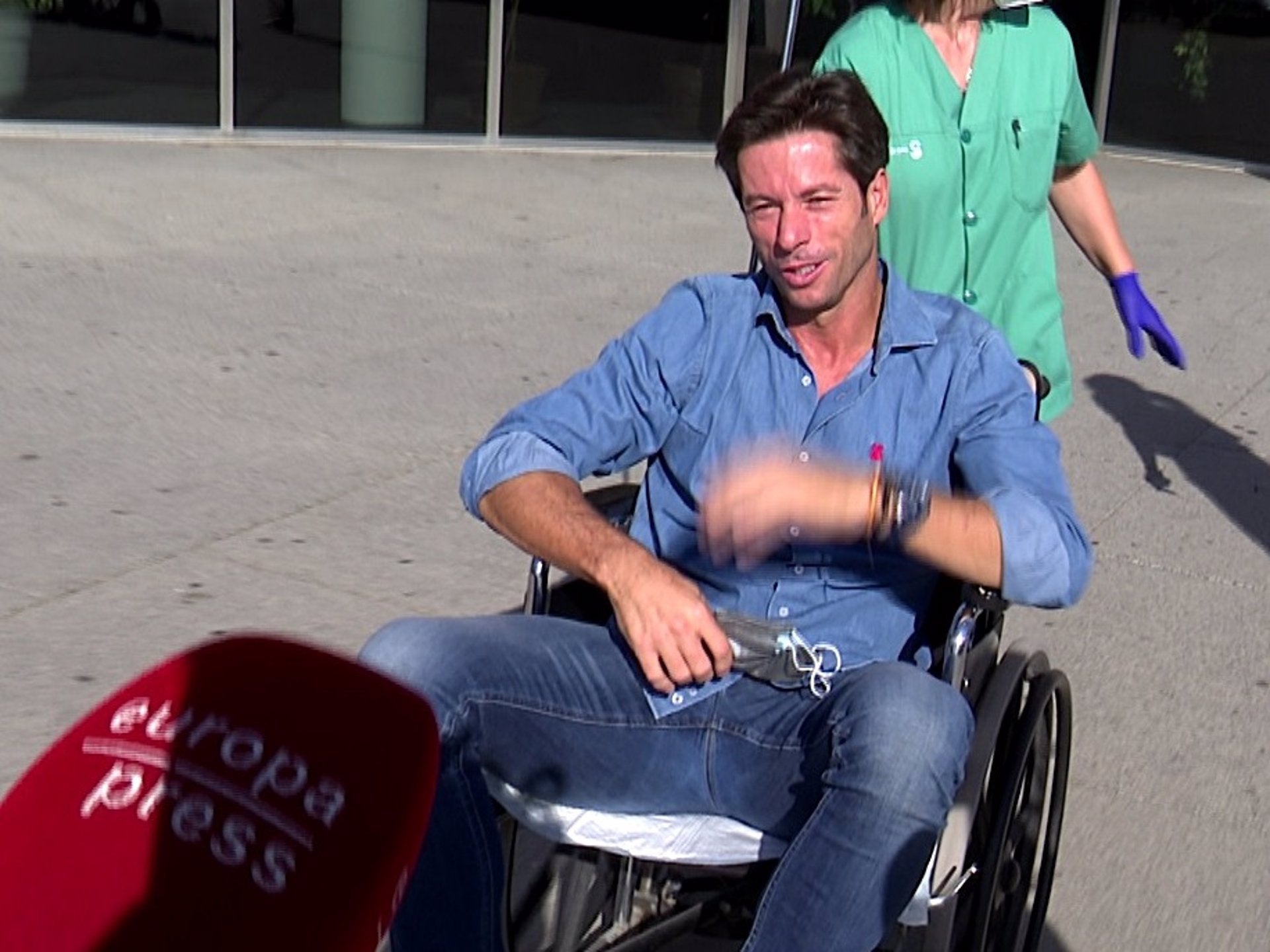 Dado de alta Canales Rivera tras su intervención por una cornada en la corrida de Retuerta del Bullaque Dado de alta Canales Rivera tras su intervención por una cornada en la corrida de Retuerta del Bullaque