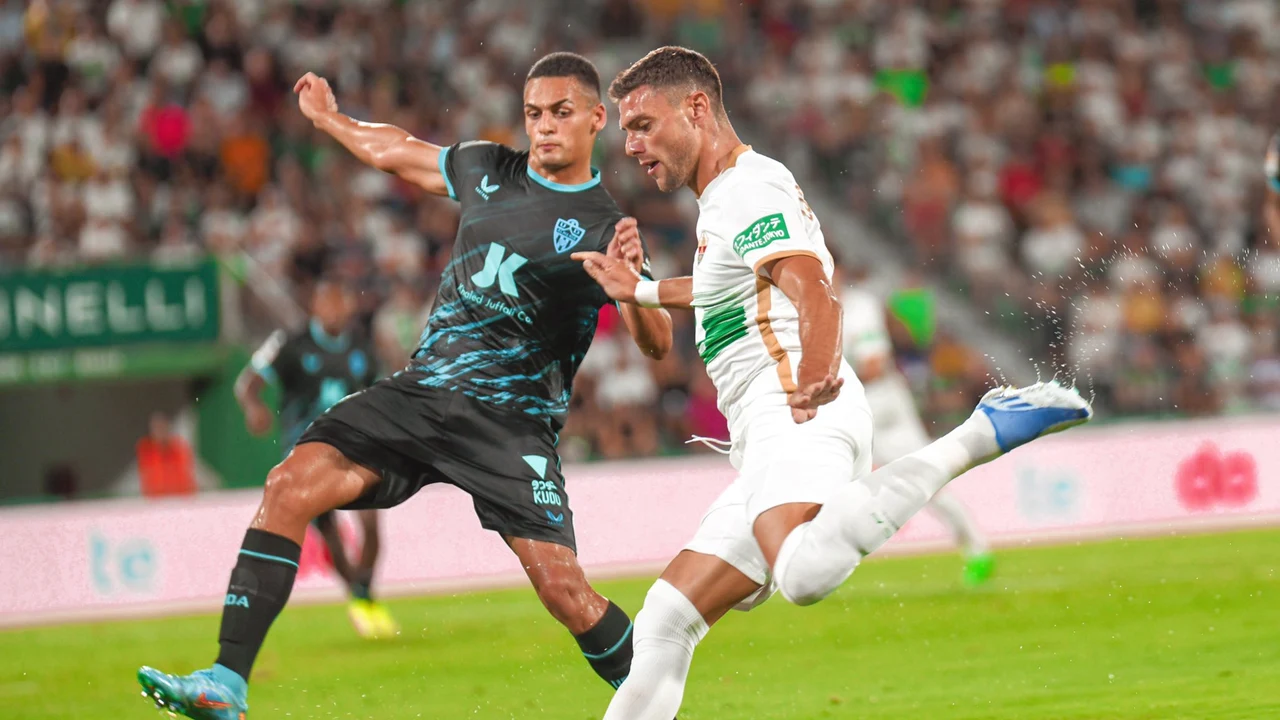 Lucas Boyé pide irse al Sevilla y el Elche le pone precio