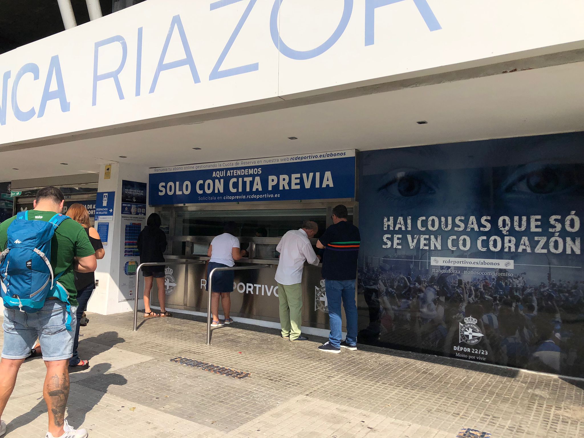 Lucas aprieta por salir del Cádiz en medio de la división de opiniones de los socios en Riazor por su regreso al Dépor Lucas aprieta por salir del Cádiz en medio de la división de opiniones de los socios en Riazor por su regreso al Dépor