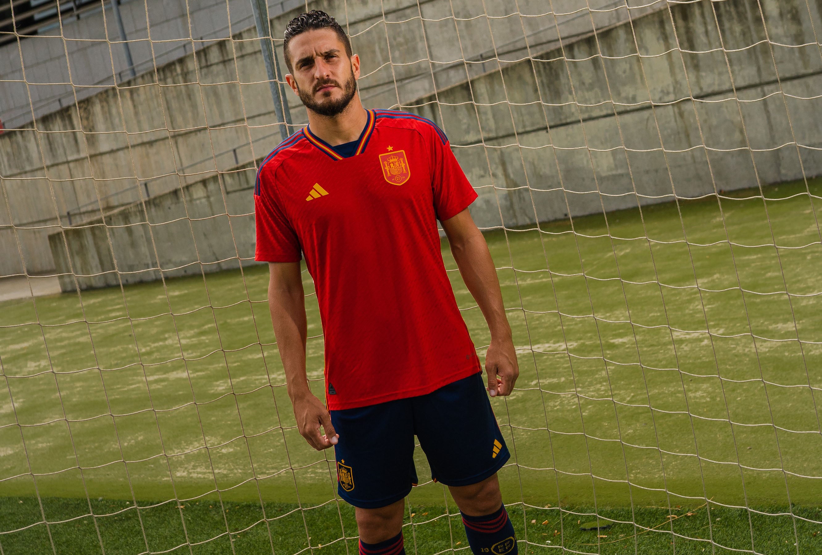 Así es la equipación que la selección española llevará en el Mundial de Qatar 2022 Así es la equipación que la selección española llevará en el Mundial de Qatar 2022