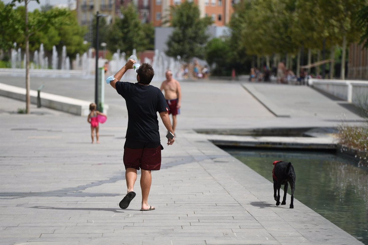 Aviso amarillo por altas temperaturas este lunes en las provincias de Córdoba, Granada y Jaén Aviso amarillo por altas temperaturas este lunes en las provincias de Córdoba, Granada y Jaén