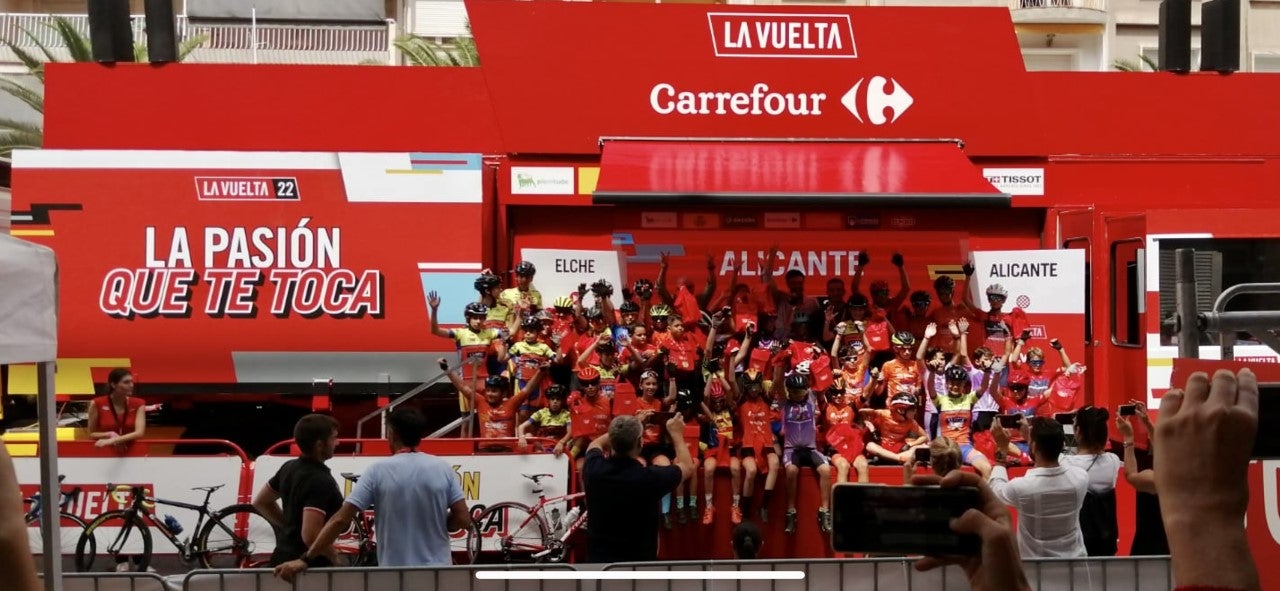 La UC Ilicitana, San Vicente, Tibi, Almoradí y Novelda participan en La Vuelta Junior La UC Ilicitana, San Vicente, Tibi, Almoradí y Novelda participan en La Vuelta Junior