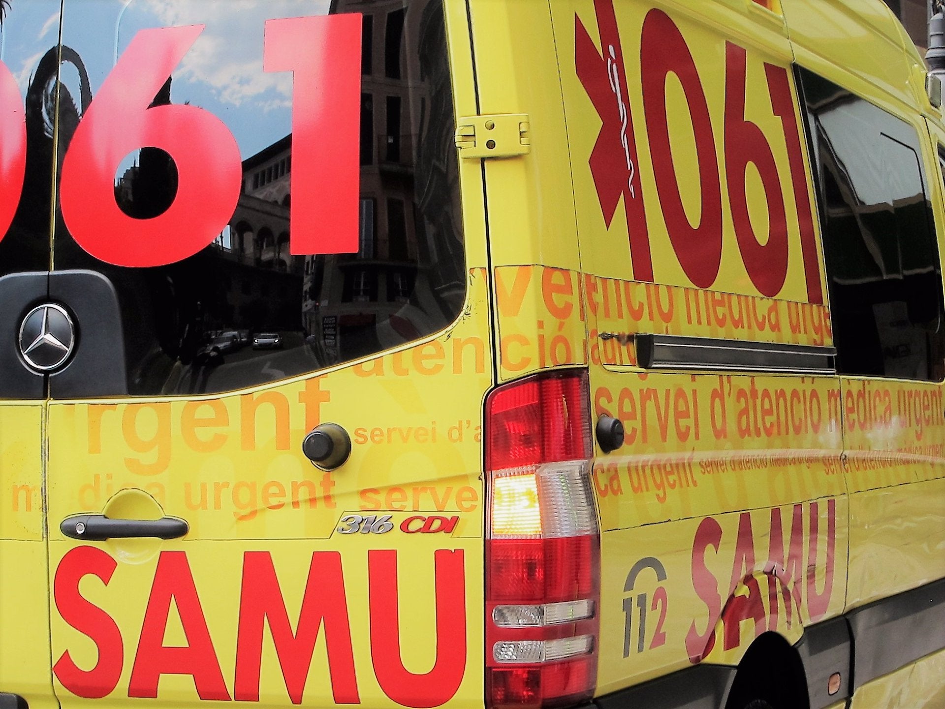 Una ambulancia del SAMU 061. Una ambulancia del SAMU 061.