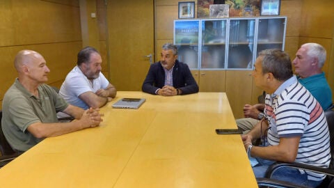 Encuentro del consejero con los representantes de los montes