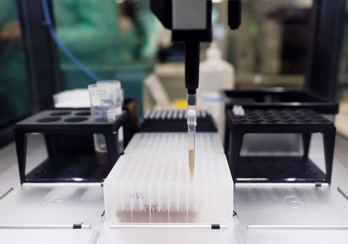 Andalucía sigue bajando casos activos de viruela del mono hasta 217, con 72 en investigación, y suma ya 510 vacunados Andalucía sigue bajando casos activos de viruela del mono hasta 217, con 72 en investigación, y suma ya 510 vacunados