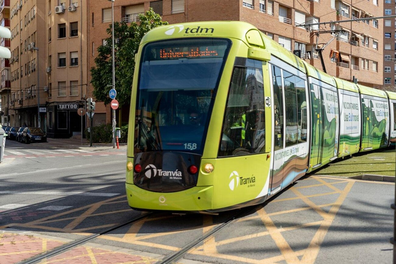 Tranvía gratis para los abonados del Real Murcia este sábado Tranvía gratis para los abonados del Real Murcia este sábado