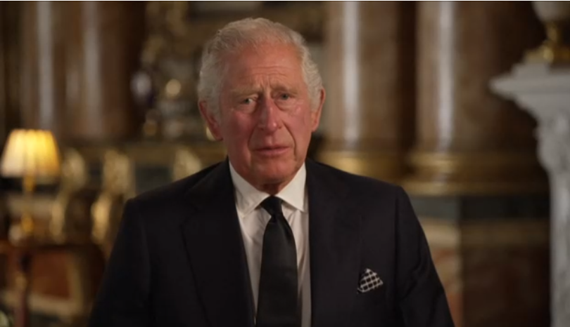 Tom Burns, historiador hispano-británico: "Carlos III es una persona sumamente inteligente y preparada" Tom Burns, historiador hispano-británico: "Carlos III es una persona sumamente inteligente y preparada"
