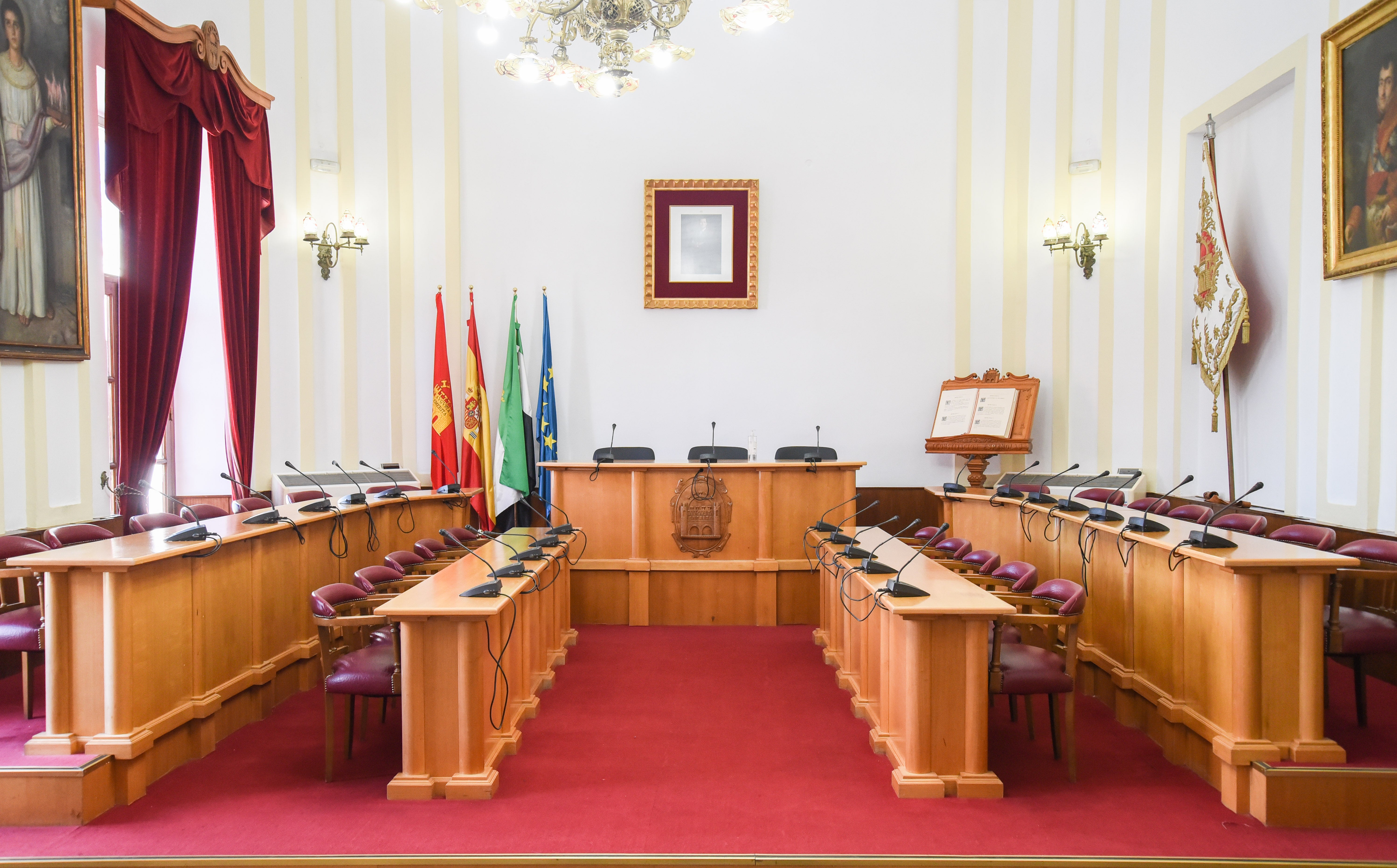 La empresa Ambiser Innovaciones S.L. cambiará el sistema de sonido y votaciones del salón de plenos por 76.786,60 € La empresa Ambiser Innovaciones S.L. cambiará el sistema de sonido y votaciones del salón de plenos por 76.786,60 €