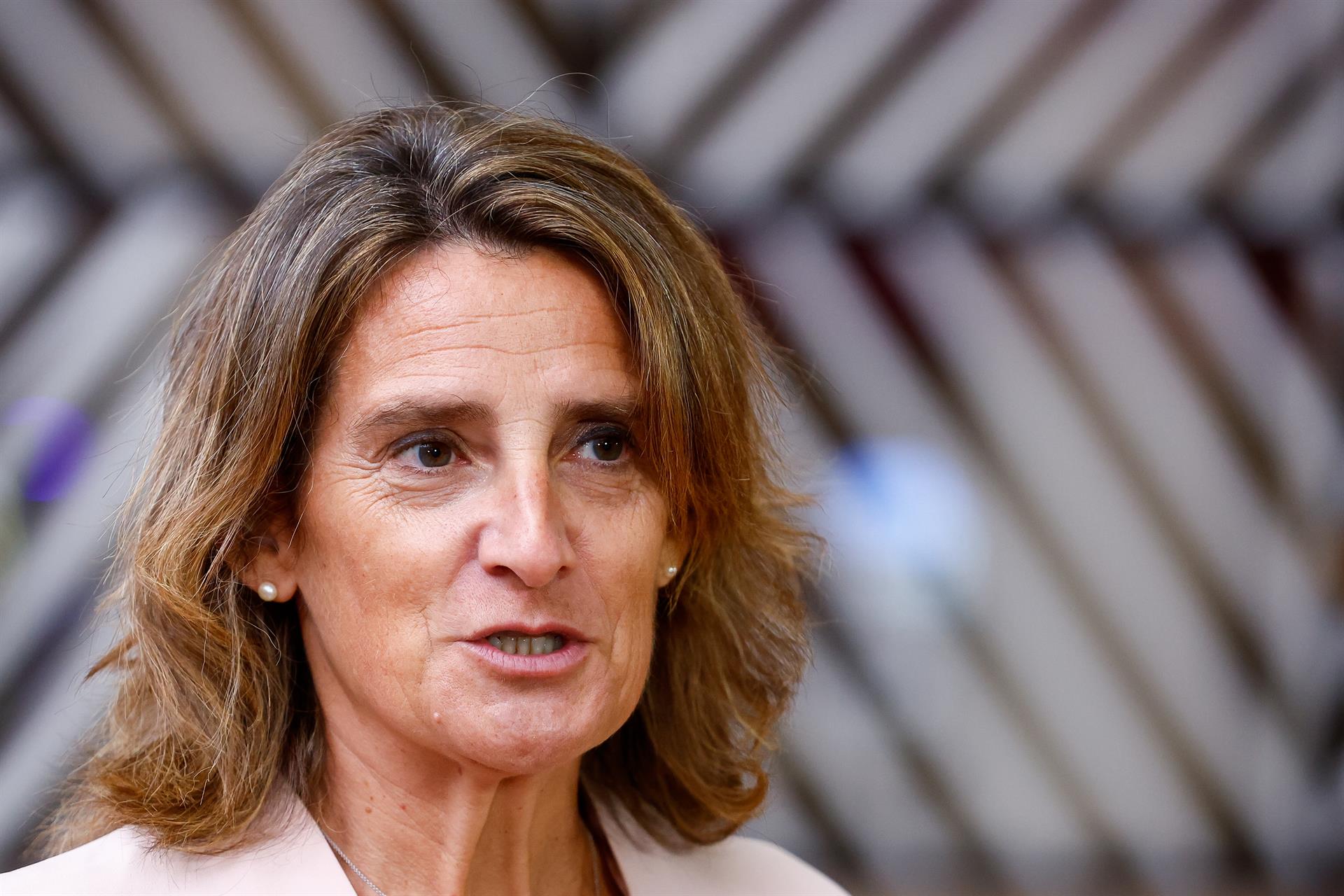 Bruselas plantea ampliar la excepción ibérica con un tope más alto que permitirá ahorrar 13.000 millones Bruselas plantea ampliar la excepción ibérica con un tope más alto que permitirá ahorrar 13.000 millones