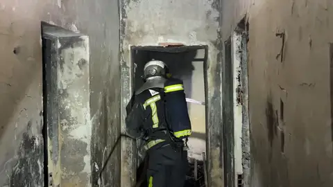 Incendio en una vivienda de Campo Real cinco dotaciones de bomberos acuden al incendio de una vivienda en Campo Real