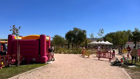 Inauguradas este fin de semana las nuevas dotaciones del parque Ayo Garvalena de Alcalá de Henares Inauguradas este fin de semana las nuevas dotaciones del parque Ayo Garvalena de Alcalá de Henares