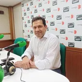 Miguel Ángel Valverde en los estudios de Onda Cero Ciudad Real Miguel Ángel Valverde en los estudios de Onda Cero Ciudad Real