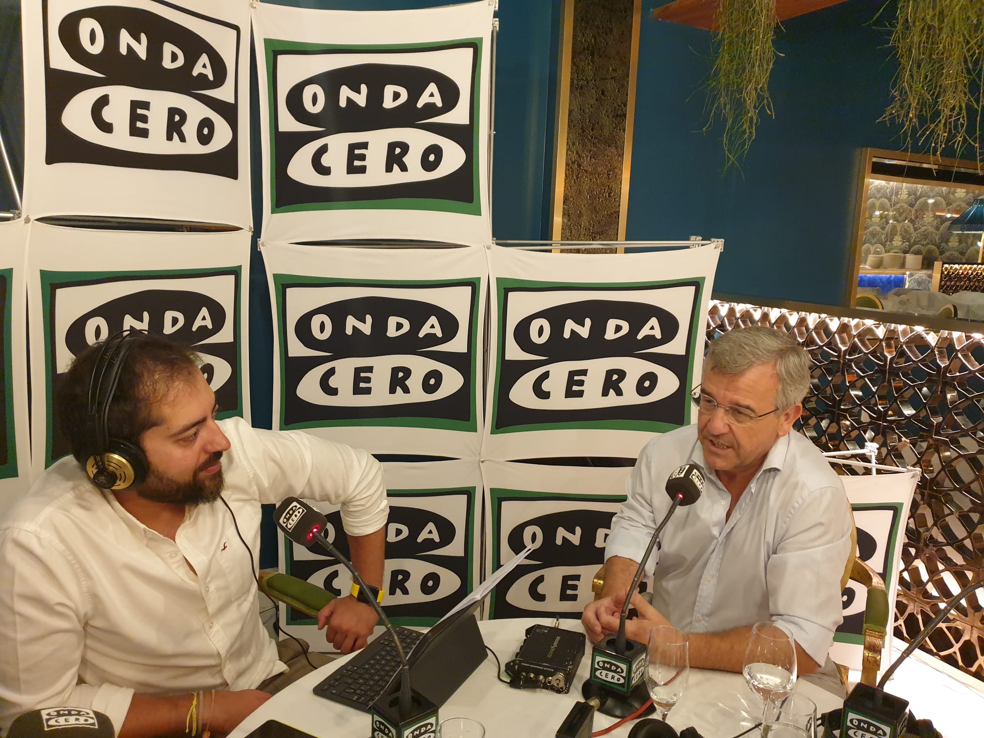 José María García, alcalde de Estepona: "Estoy seguro que en dos, tres años el equipo está en segunda división" José María García, alcalde de Estepona: "Estoy seguro que en dos, tres años el equipo está en segunda división"