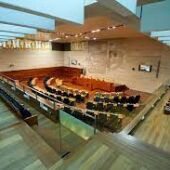 La Asamblea de Extremadura retoma sus plenos parlamentarios este jueves