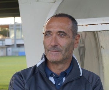 Entrevista con José Carlos Mullor, entrenador de Villajoyosa C.F. tras su primera victoria en la liga Entrevista con José Carlos Mullor, entrenador de Villajoyosa C.F. tras su primera victoria en la liga