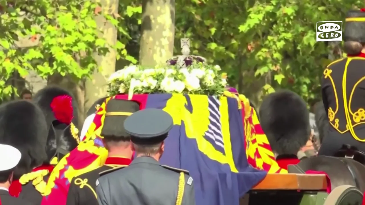 Los dos cortejos fúnebres que han vivido el rey Carlos y sus hijos: la muerte de Isabel II y la de Ladi Dy
