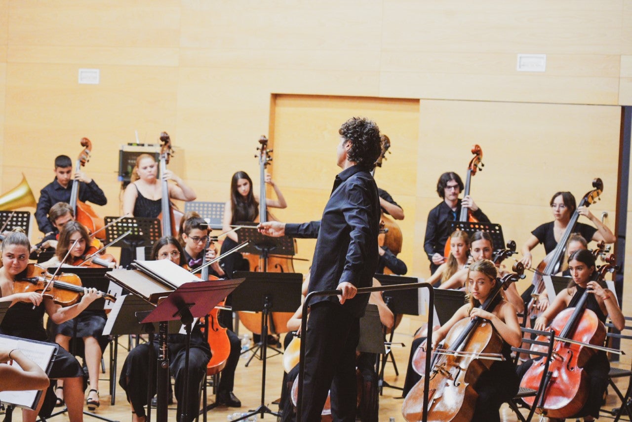 La Joven Orquesta Sinfónica de la FSMCV debuta por primera vez fuera de la Comunitat Valenciana La Joven Orquesta Sinfónica de la FSMCV debuta por primera vez fuera de la Comunitat Valenciana