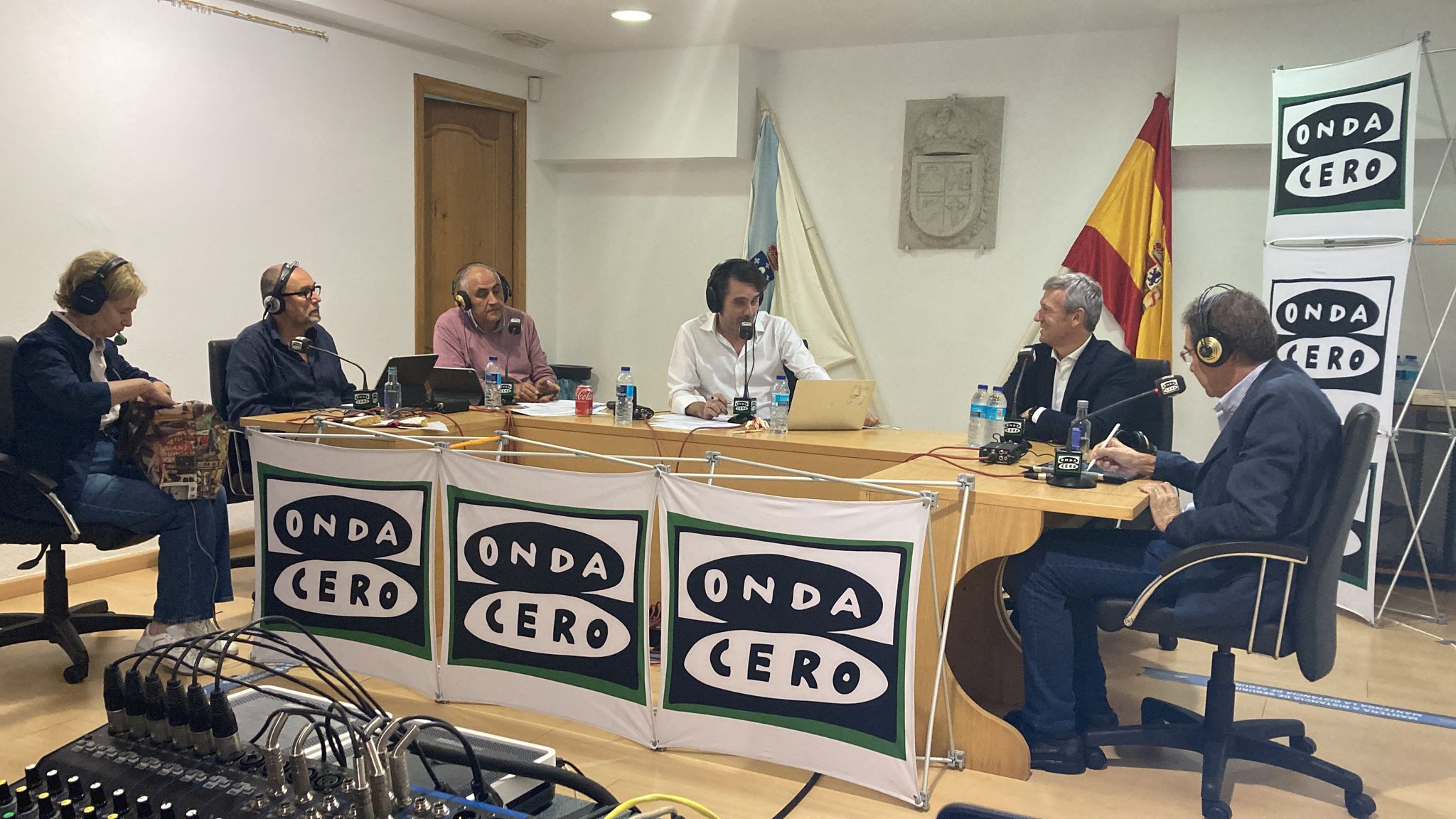 Alfonso Rueda: "El Gobierno tiene el 80% de los fondos sin mover y a las comunidades llegan las migajas" Alfonso Rueda: "El Gobierno tiene el 80% de los fondos sin mover y a las comunidades llegan las migajas"