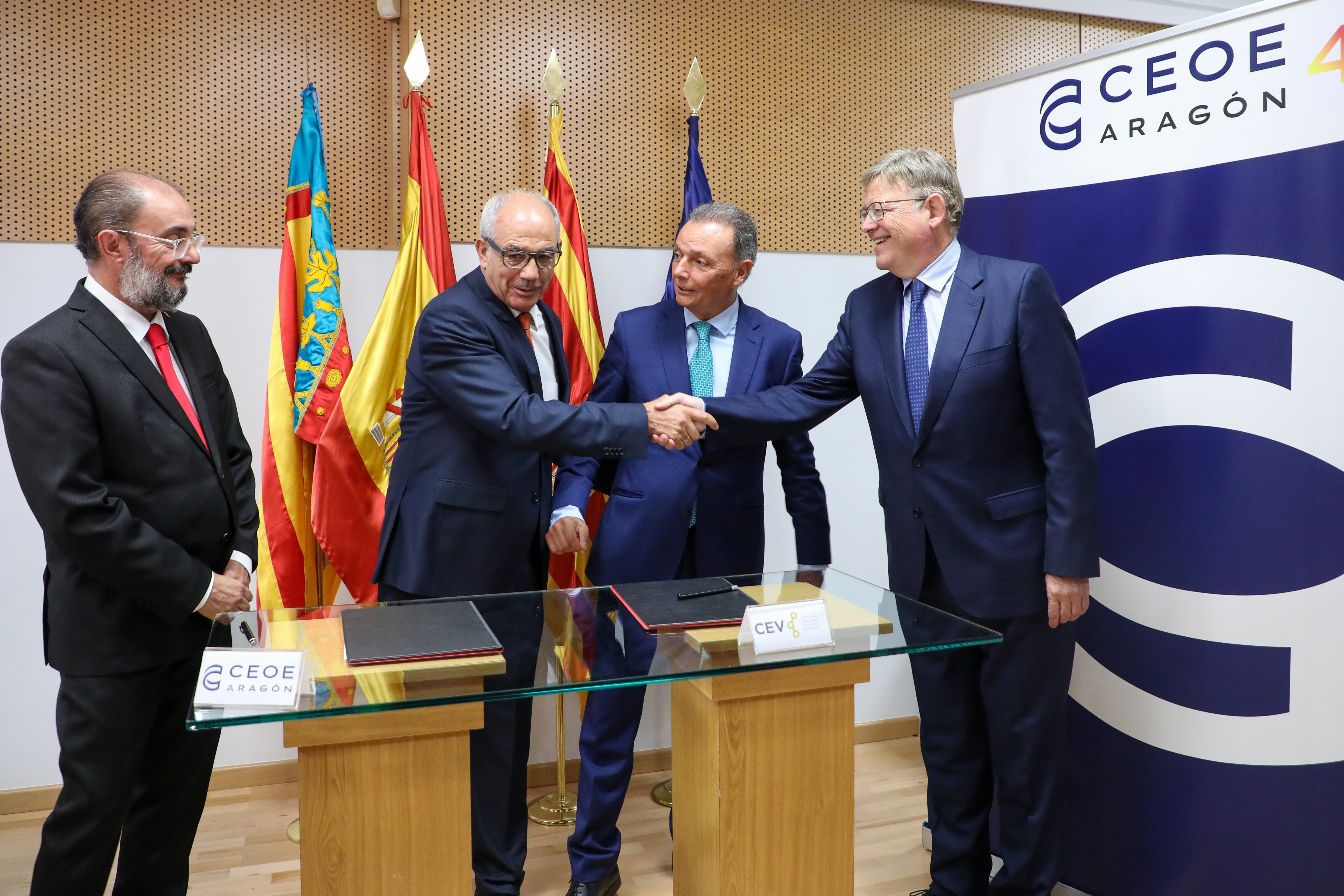 Puig recuerda la necesidad de avanzar en las obras de mejora del Corredor Cantábrico-Mediterráneo Puig recuerda la necesidad de avanzar en las obras de mejora del Corredor Cantábrico-Mediterráneo