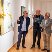 Mingos Teixeira trae a súa pintura abstracta ao Marcos Valcárcel Mingos Teixeira trae a súa pintura abstracta ao Marcos Valcárcel
