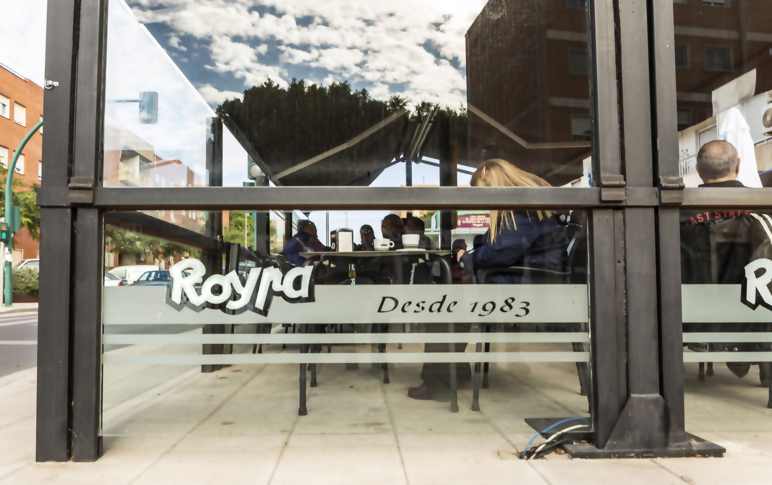 Roypa: alimentando Nueva Andalucía desde 1983 Roypa: alimentando Nueva Andalucía desde 1983