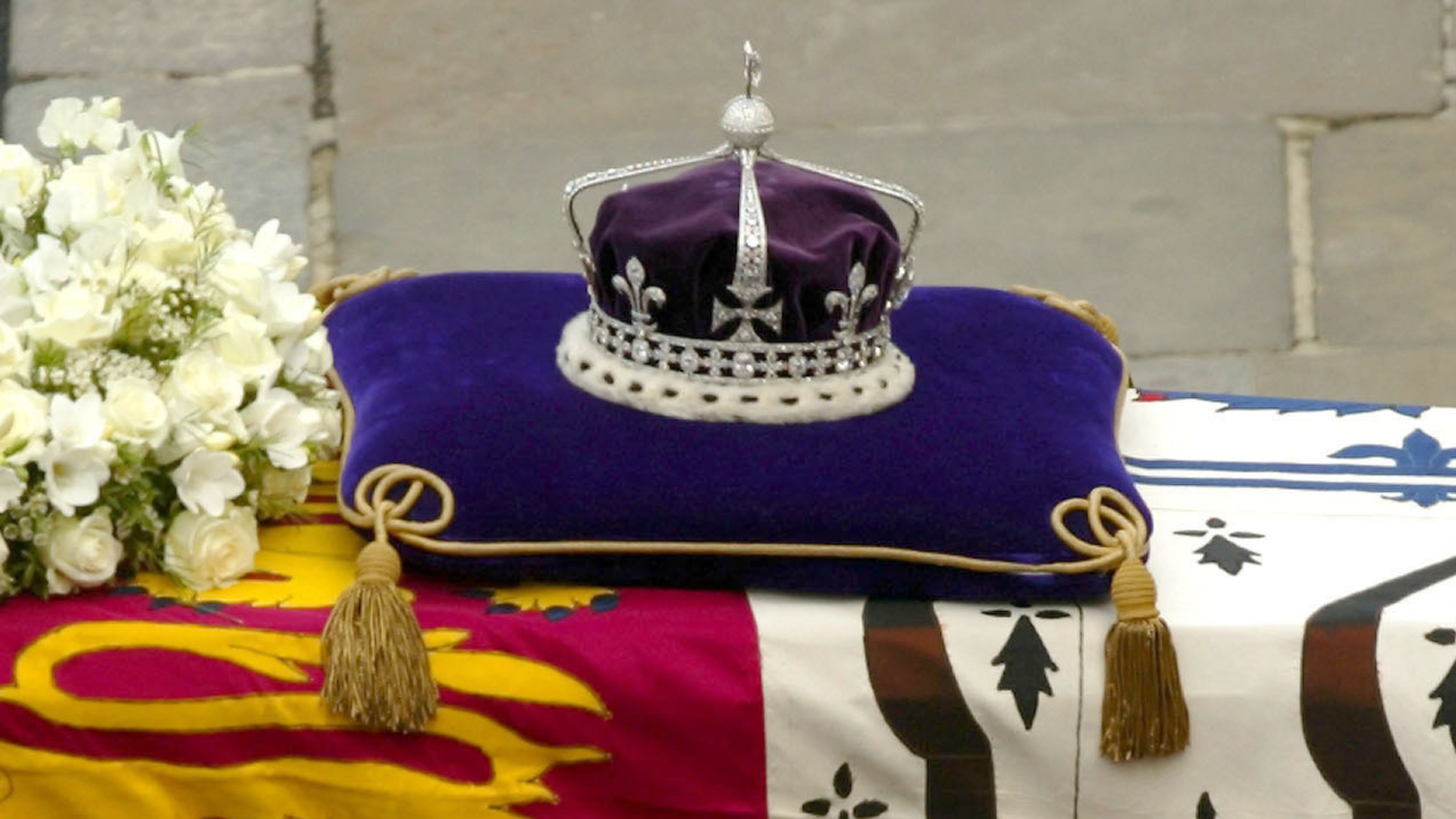 Así será la corona que llevará ahora Camila como reina consorte: por qué es diferente a la de Isabel II Así será la corona que llevará ahora Camila como reina consorte: por qué es diferente a la de Isabel II