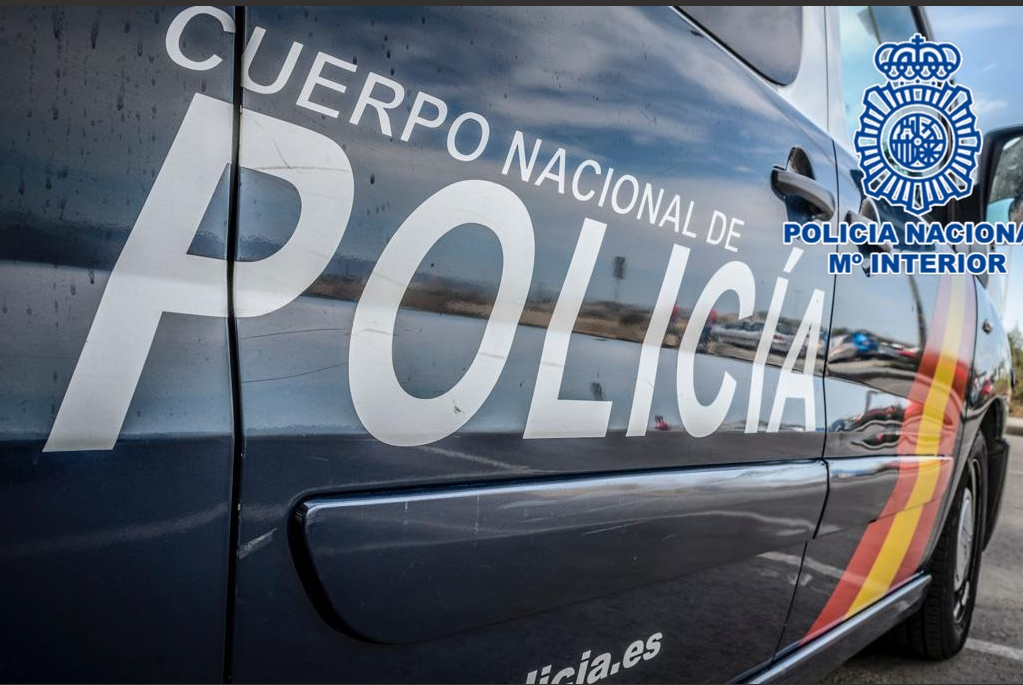 La Policía Nacional detiene al presunto autor del famoso timo conocido como tocomocho, después de estafar 12.000 euros La Policía Nacional detiene al presunto autor del famoso timo conocido como tocomocho, después de estafar 12.000 euros