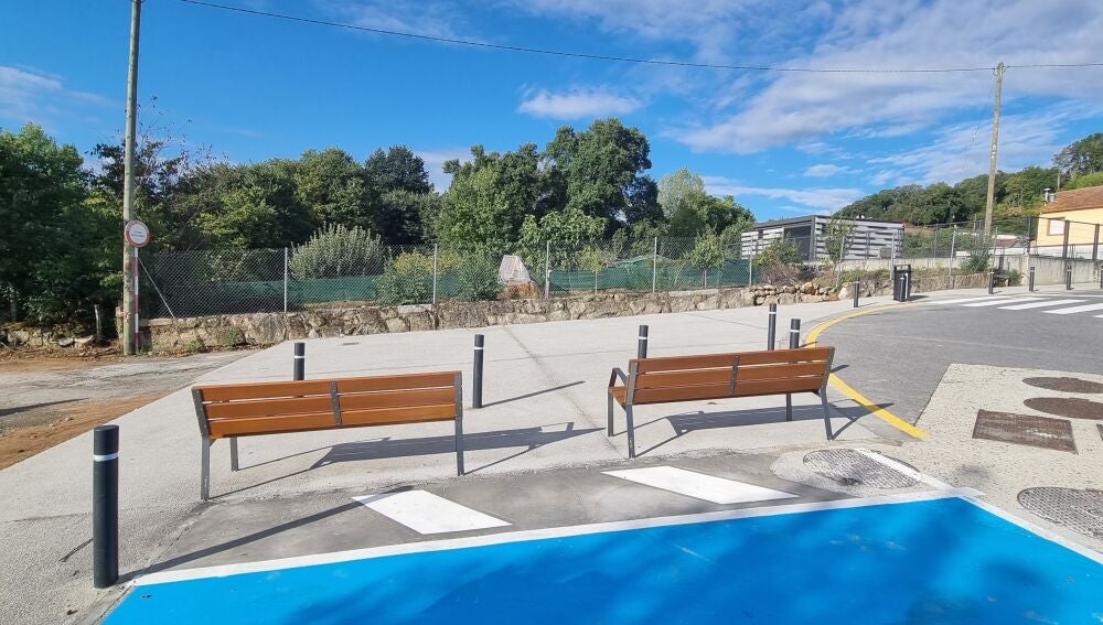 O Concello remodela a contorna da área recreativa de Oira