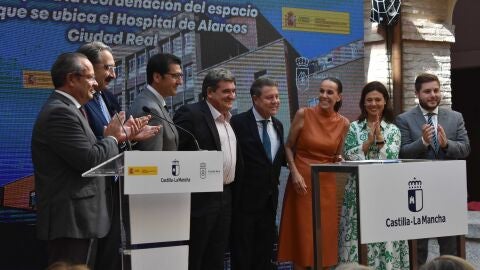 Firma del protocolo para la reordenación de la zona del Hospital de Alarcos