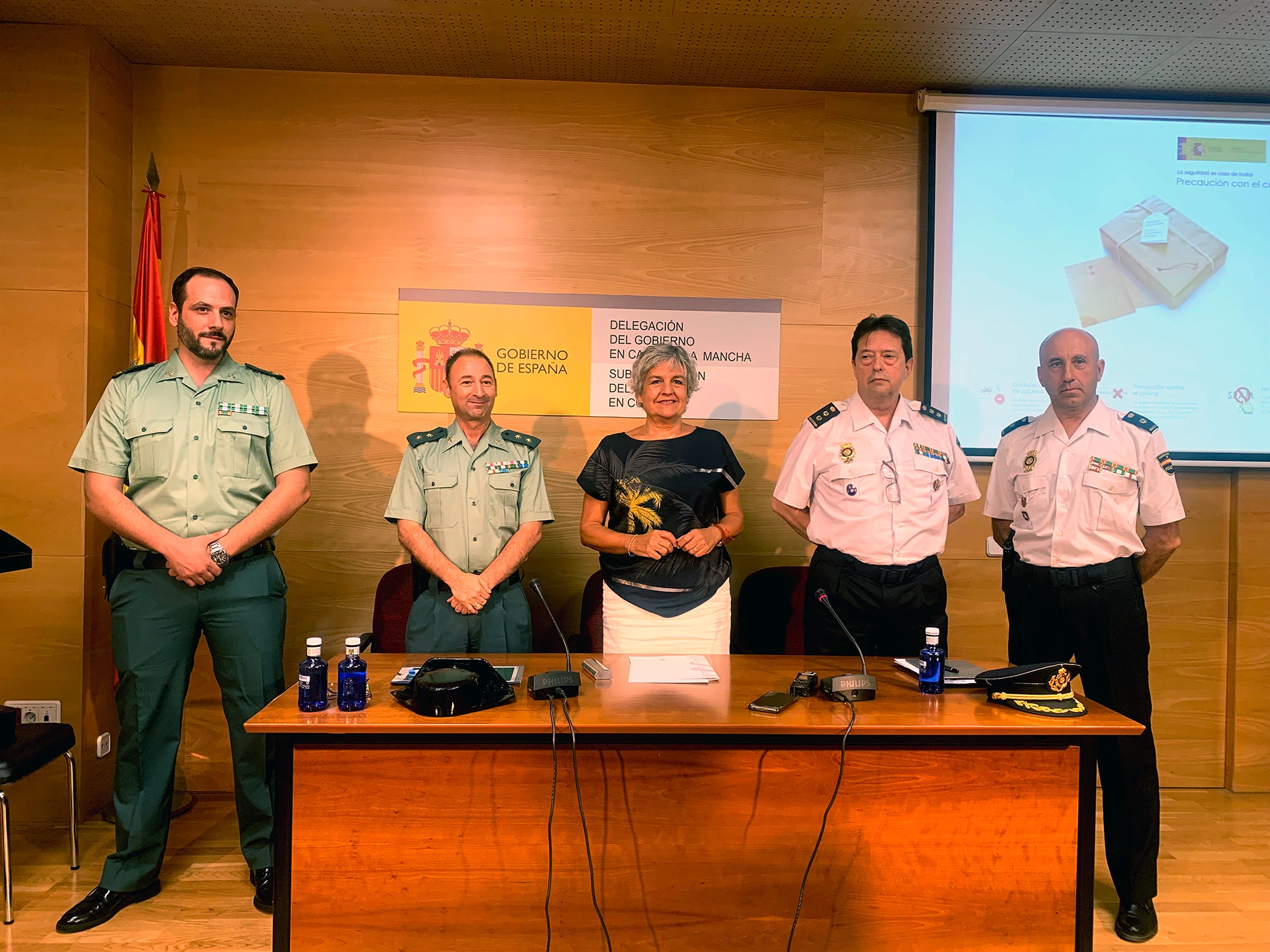 Desmantelan una gran plantación de marihuana entre Cardenete y Enguídanos, en Cuenca Desmantelan una gran plantación de marihuana entre Cardenete y Enguídanos, en Cuenca
