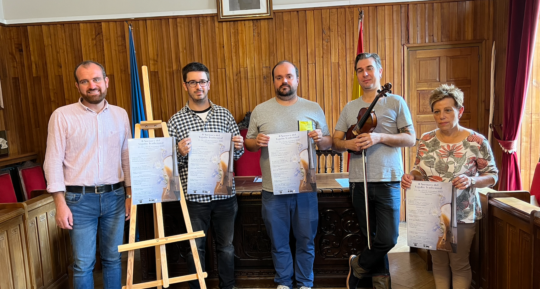 "Les II Xornaes del Vigulín Tradicional de Piloña llevarán la música a les cais" "Les II Xornaes del Vigulín Tradicional de Piloña llevarán la música a les cais"