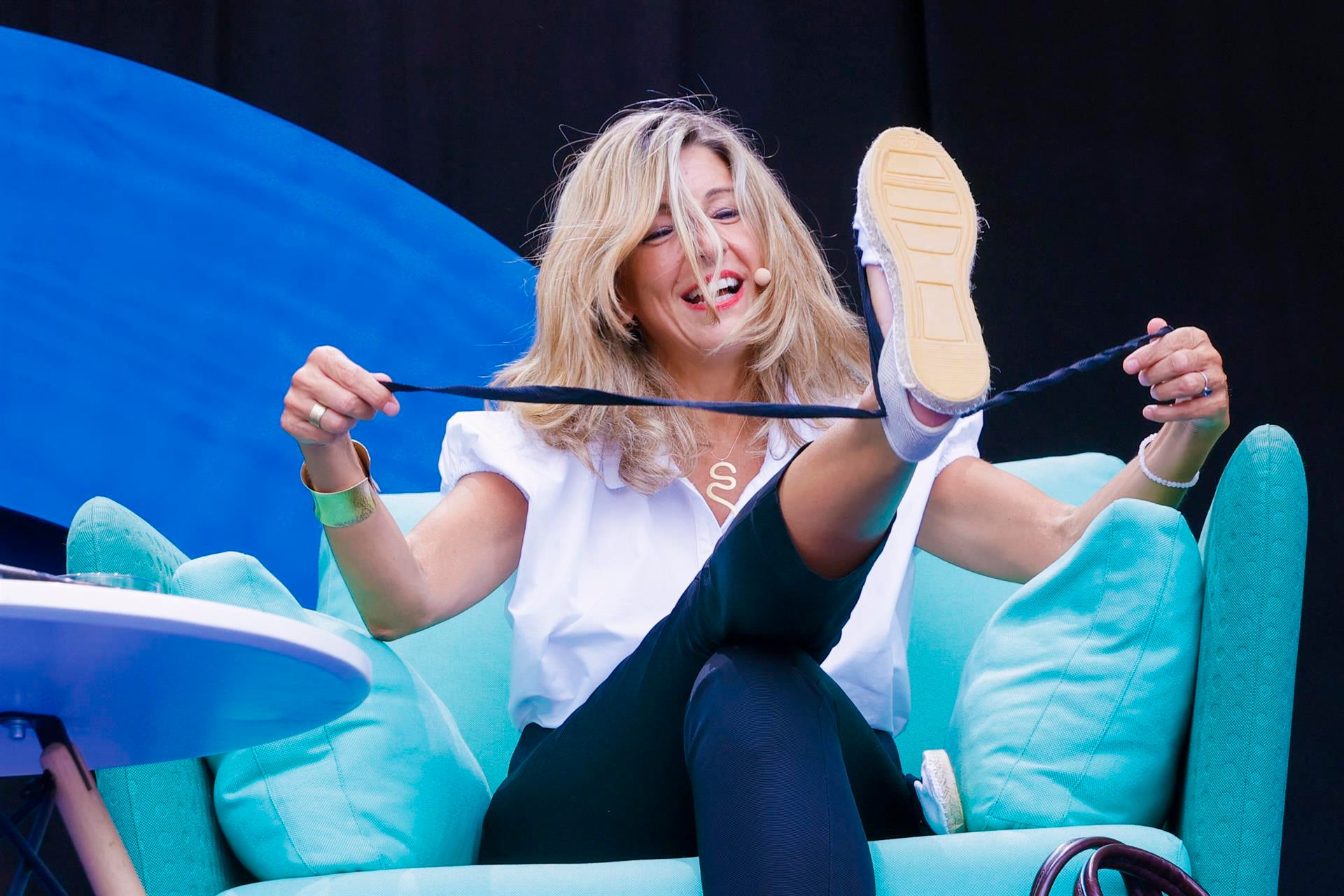 Persona física: ¡Juguemos! ¿Quién lo ha dicho Yolanda Díaz o Gloria Serra? Persona física: ¡Juguemos! ¿Quién lo ha dicho Yolanda Díaz o Gloria Serra?