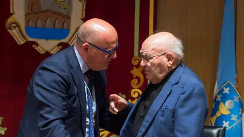 Manuel Baltar recoñece a fonda pegada que deixa Elixio Rivas Manuel Baltar recoñece a fonda pegada que deixa Elixio Rivas
