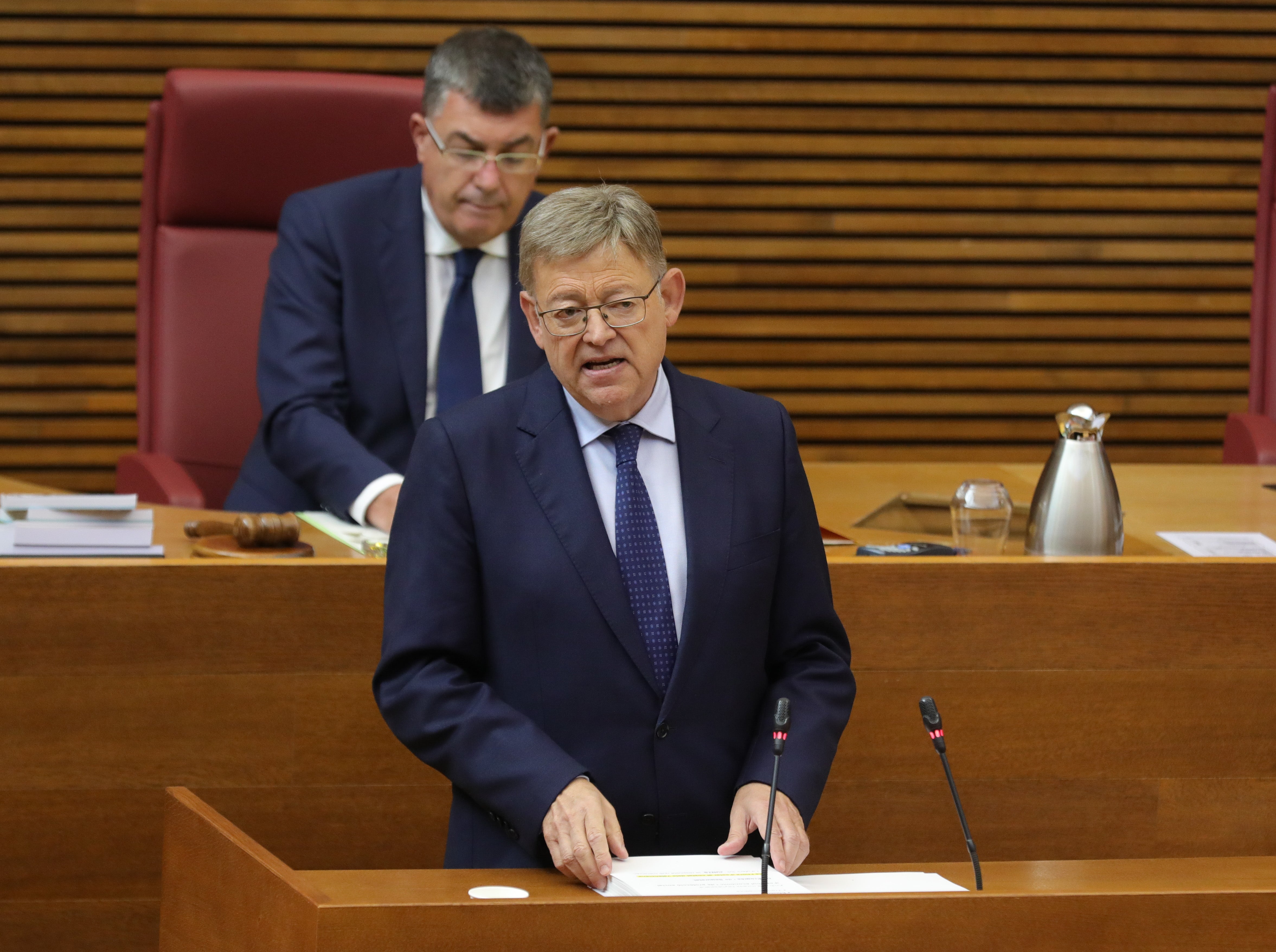 Puig anuncia medidas de respaldo al sector cerámico Puig anuncia medidas de respaldo al sector cerámico