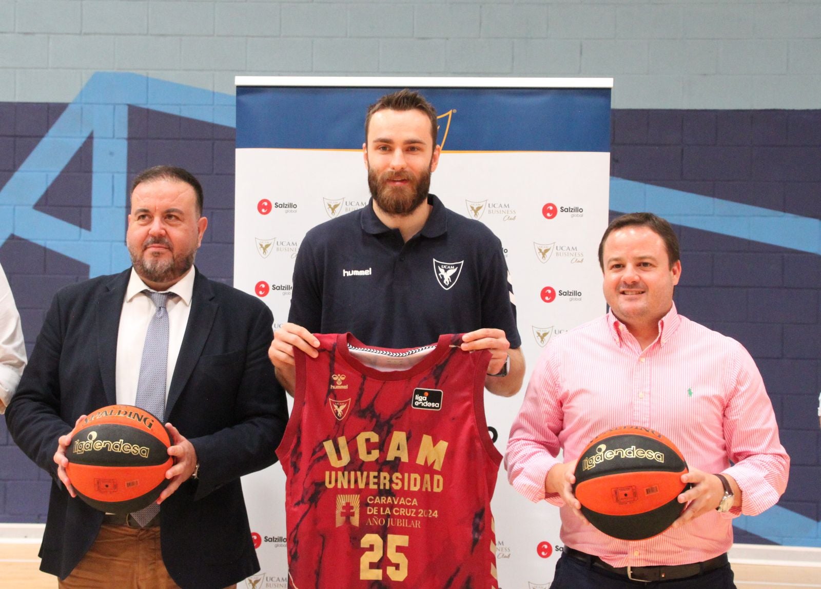 David Jelinek ve al UCAM como "una familia" David Jelinek ve al UCAM como "una familia"