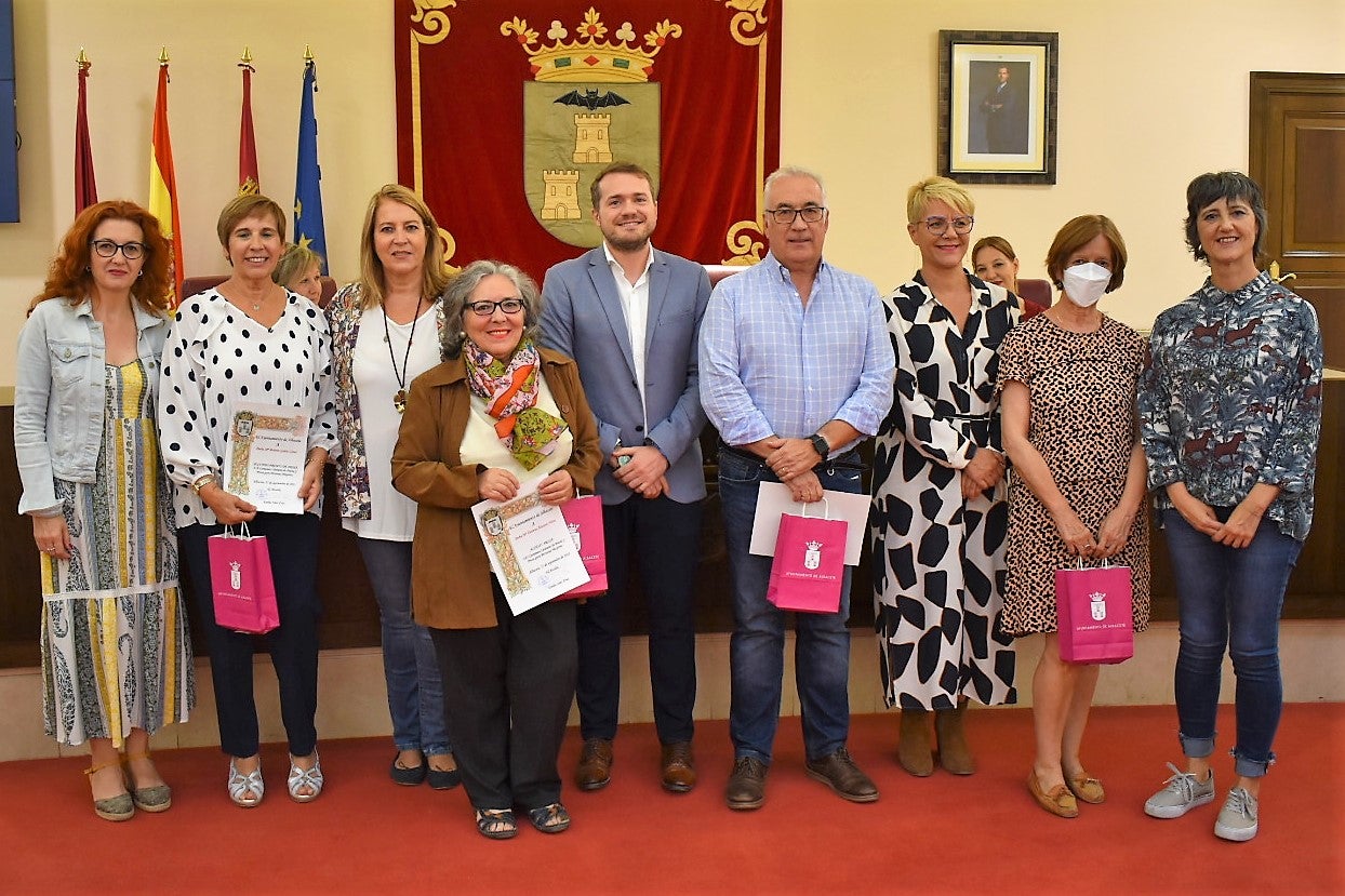 Manuel Laespada y Juan Miguel Pére, primeros premios del ‘XIX Certamen Literario para Personas Mayores’ Manuel Laespada y Juan Miguel Pére, primeros premios del ‘XIX Certamen Literario para Personas Mayores’