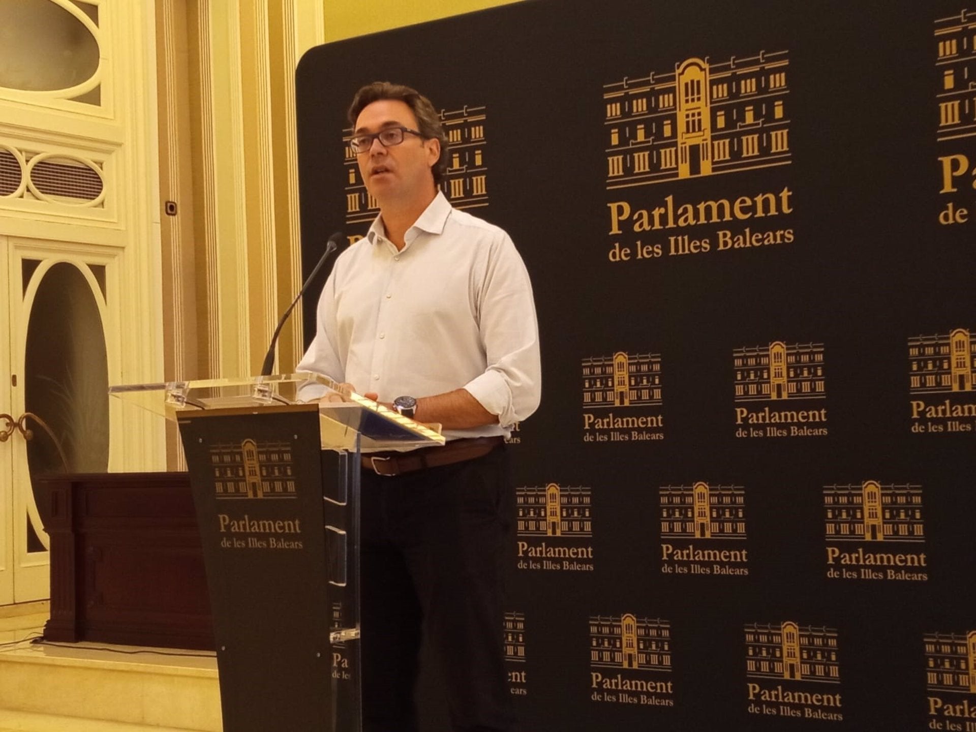 PP aclara que su intención es, a corto plazo, rebajar el impuesto de patrimonio para eliminarlo en el futuro PP aclara que su intención es, a corto plazo, rebajar el impuesto de patrimonio para eliminarlo en el futuro